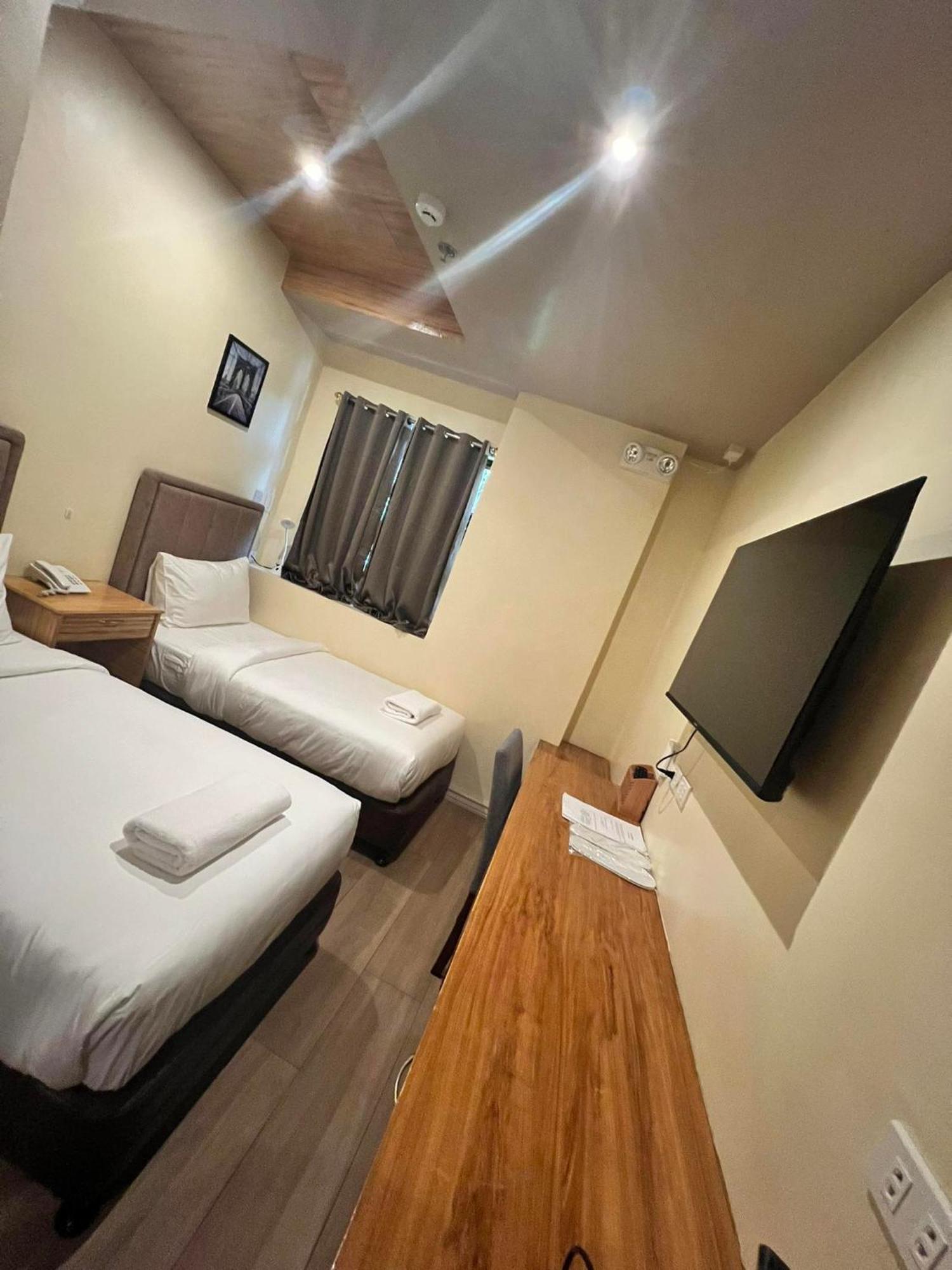 Raim Hotel Pagadian エクステリア 写真