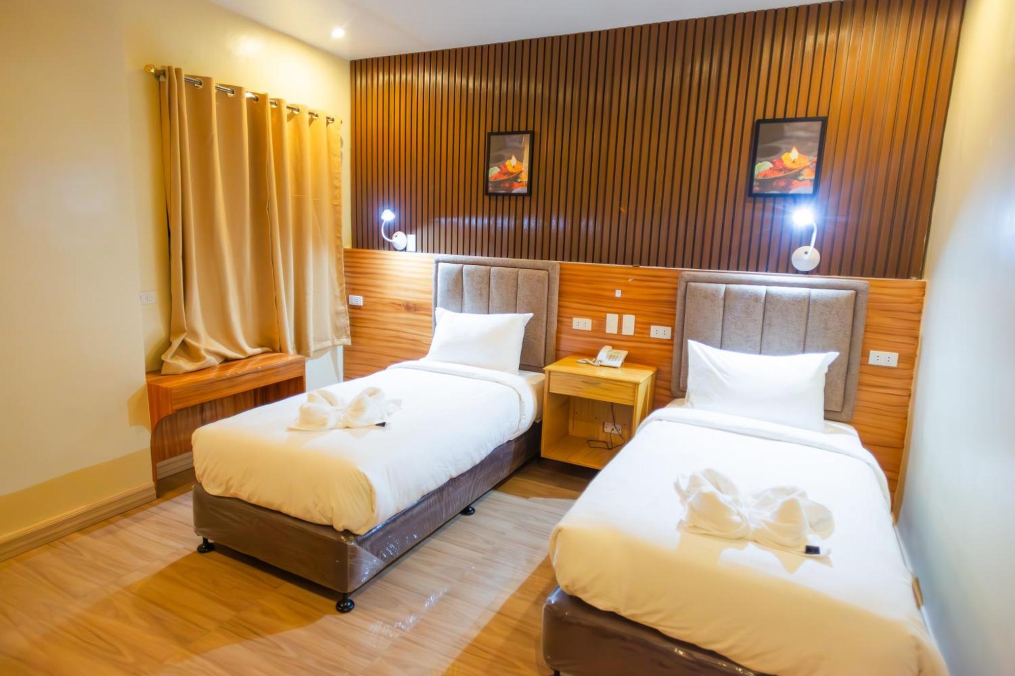 Raim Hotel Pagadian エクステリア 写真